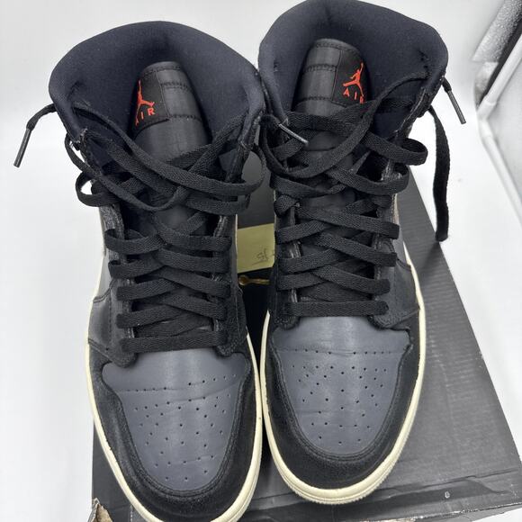 Size 11 - Air Jordan 1 Retro High Bronze Medal main image 7